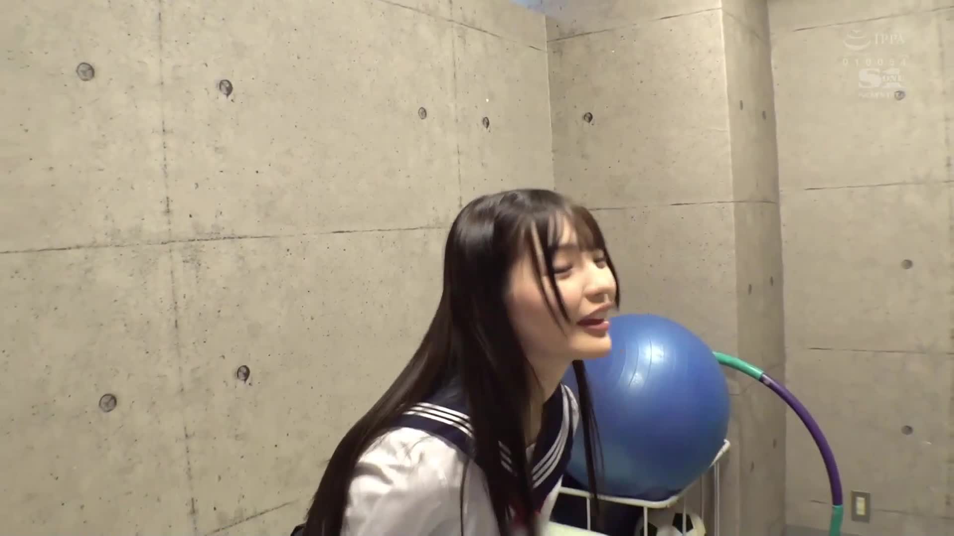 I want to be teased by the beautiful girl in uniform Nakamori Shinshina, a student and idol, with a bright smile. Nakamori Shinshinna - AV大平台-Chinese Subtitles, Adult Films, AV, China, Online Streaming