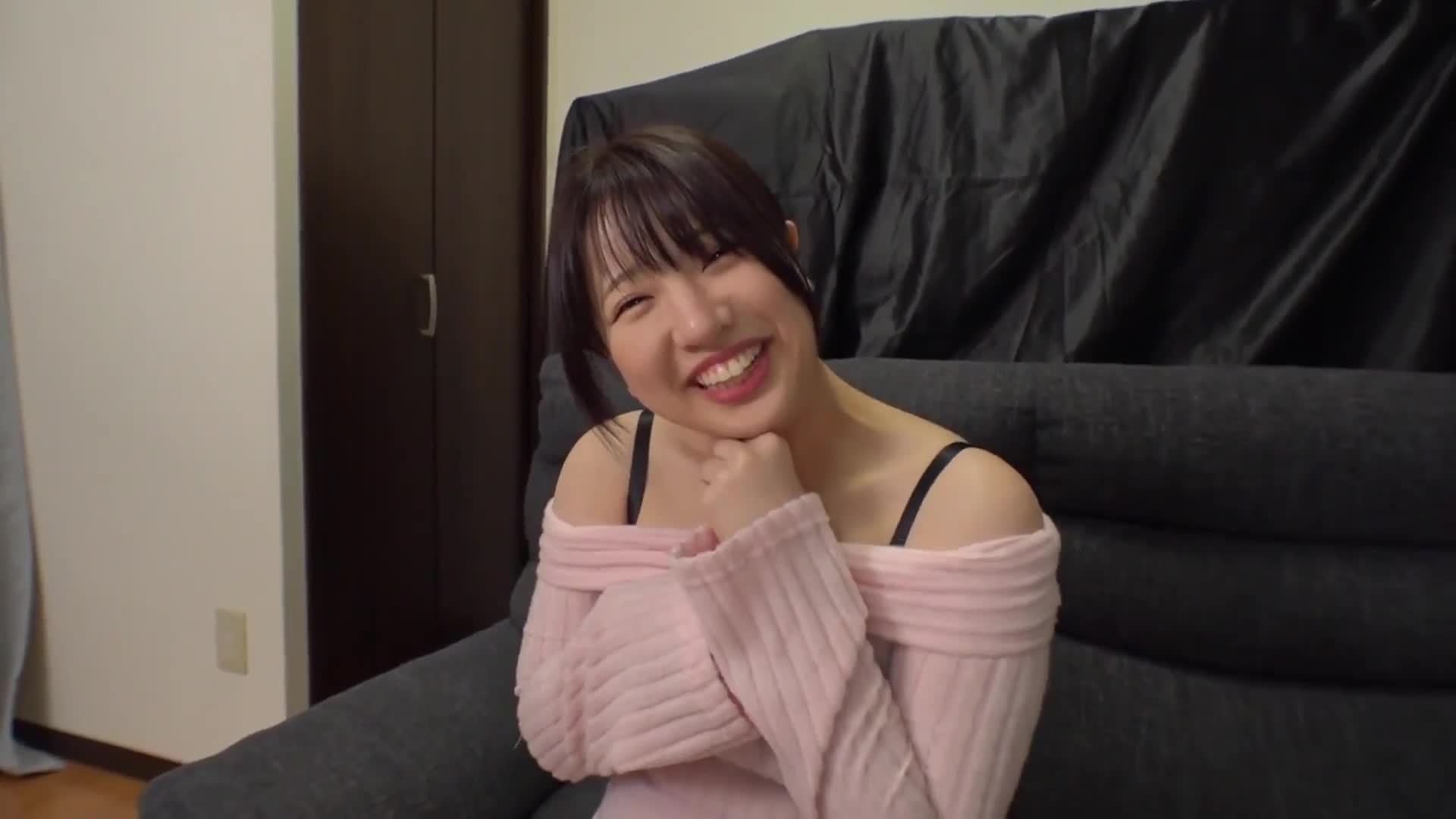 Creampie in an open-air hot spring of a woman shamelessly playing with her fair body and natural pubic hair - AV大平台-Chinese Subtitles, Adult Films, AV, China, Online Streaming