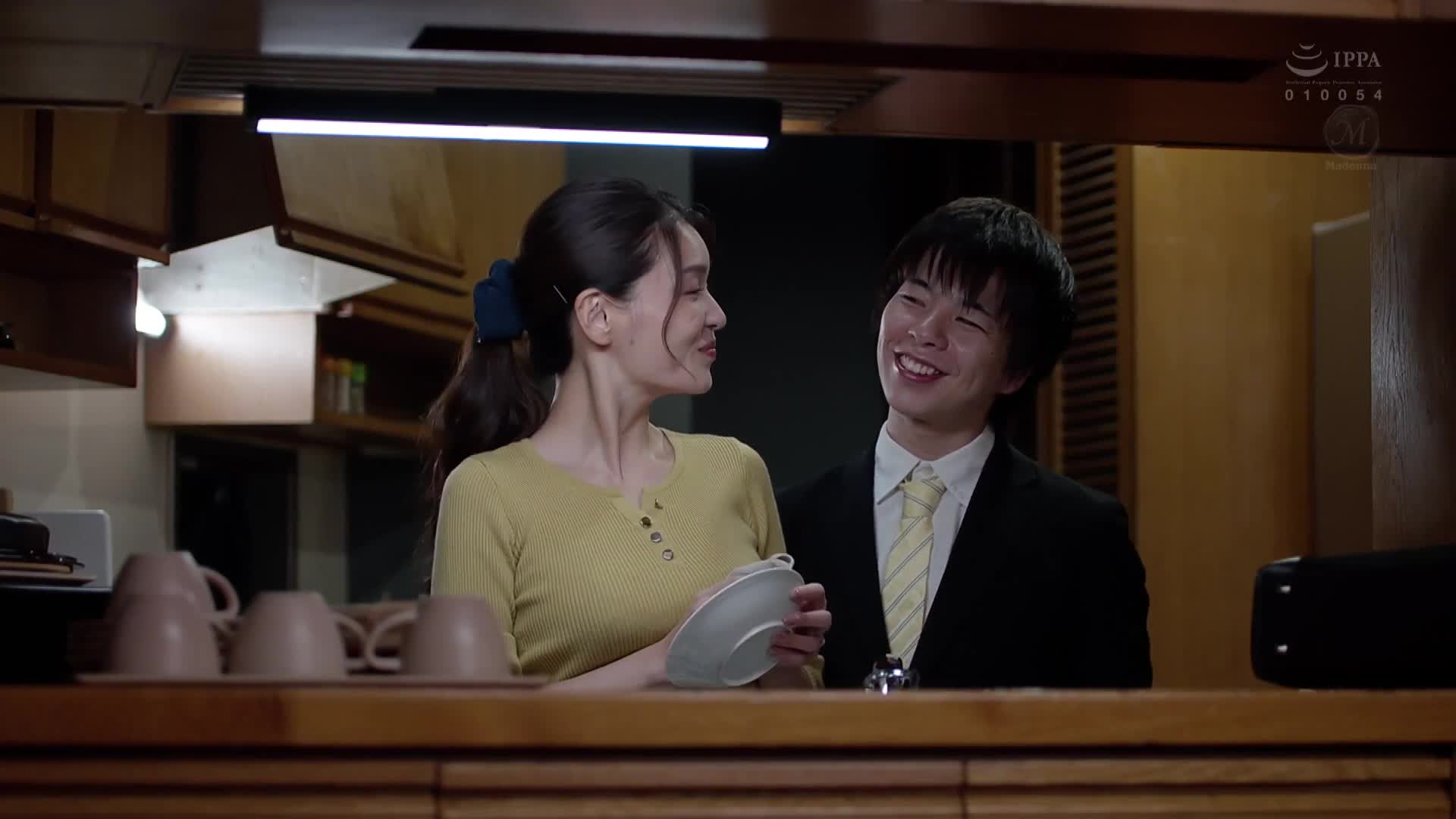 &quot;I have sex with my wife three days a week. I slept with my wife five days a week from a friend who bragged about it, 3 or 4 shots each time, a total of 18 shots inside me, and then slept with her wife. Tachibana Mary - AV大平台-Chinese Subtitles, Adult Films, AV, China, Online Streaming