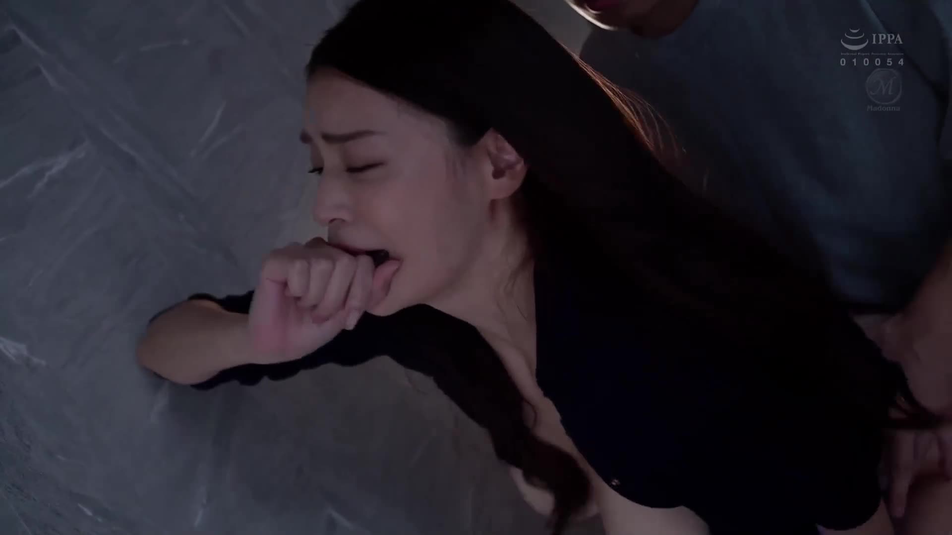 &quot;I have sex with my wife three days a week. I slept with my wife five days a week from a friend who bragged about it, 3 or 4 shots each time, a total of 18 shots inside me, and then slept with her wife. Tachibana Mary - AV大平台-Chinese Subtitles, Adult Films, AV, China, Online Streaming