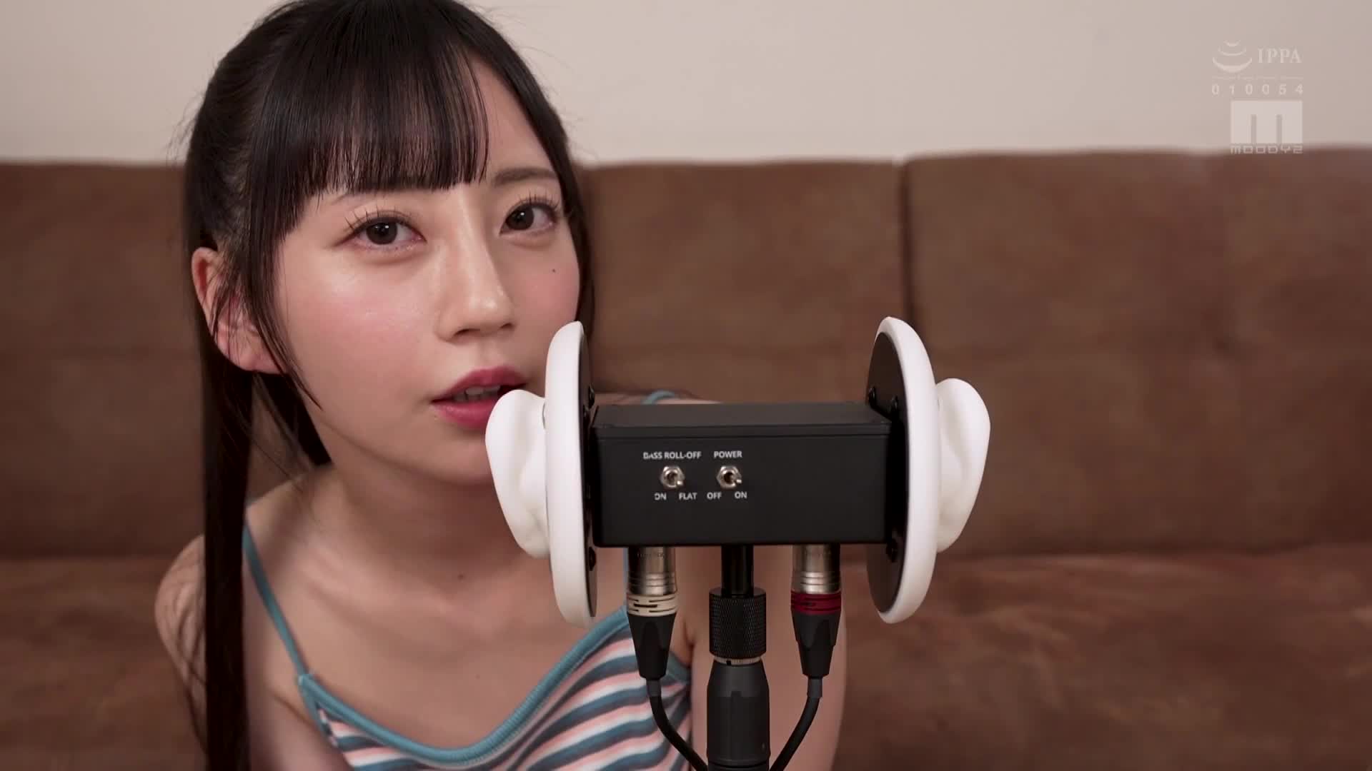 Let me hear your shameful voice and get me excited. Let the brother who is an ASMR fan be drowned by my saliva, penis, chewing, wetness and sticky juice! Nanazawa Mia - AV大平台-Chinese Subtitles, Adult Films, AV, China, Online Streaming