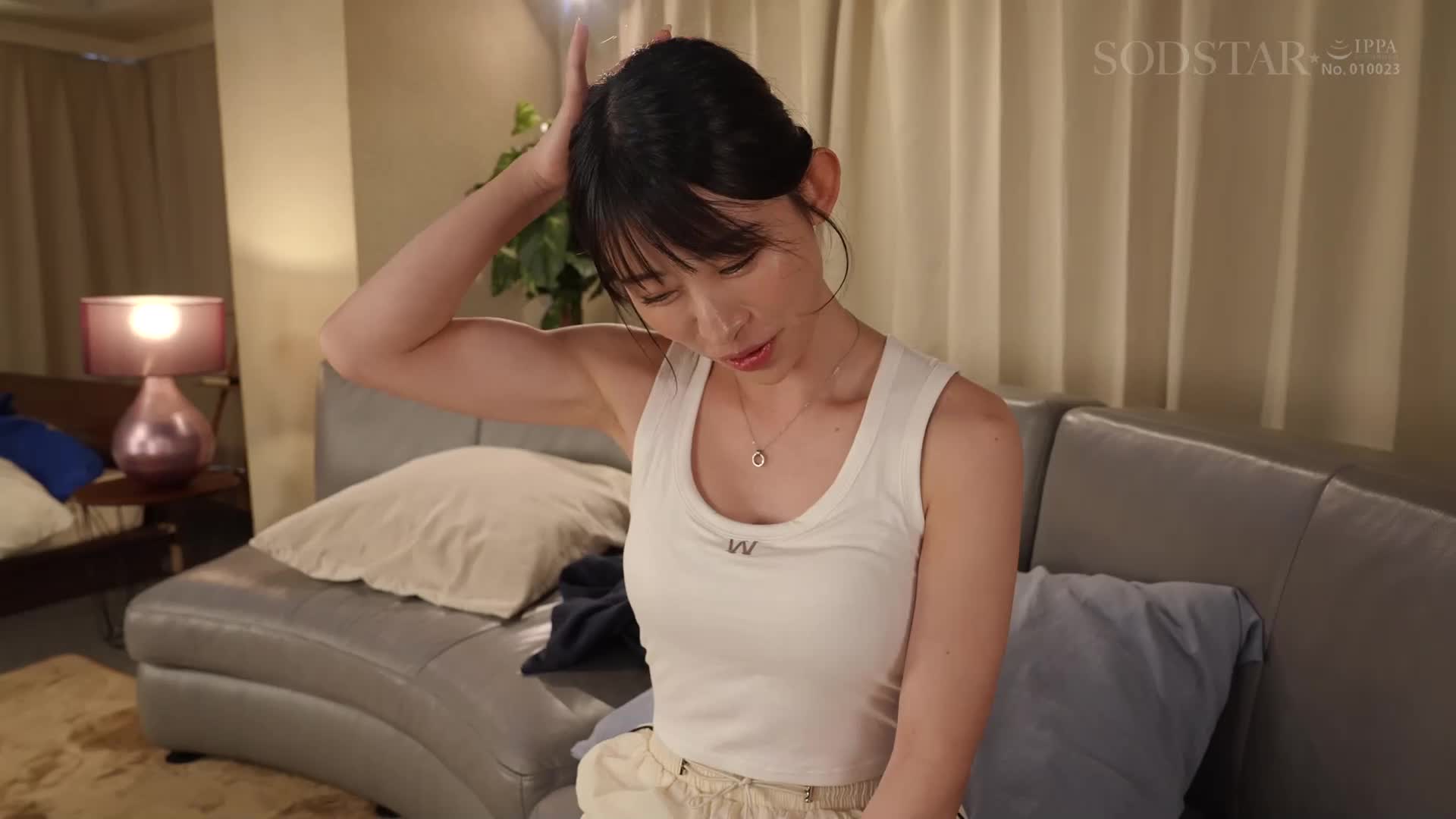 [Completely subjective] When I noticed the cute, gangbang smile that was the younger brother of the club and allowed dirty jokes, I was ejaculating 10 times in a week. - AV大平台-Chinese Subtitles, Adult Films, AV, China, Online Streaming