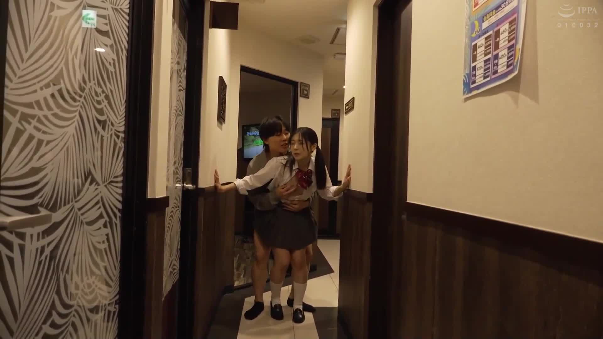 You can insert it in as much as you want with anyone! Karaoke edition: Unlimited sing! Unlimited insertion! If you pay a monthly fee in addition to the room fee, the woman inside the store would probably be a customer... - AV大平台-Chinese Subtitles, Adult Films, AV, China, Online Streaming
