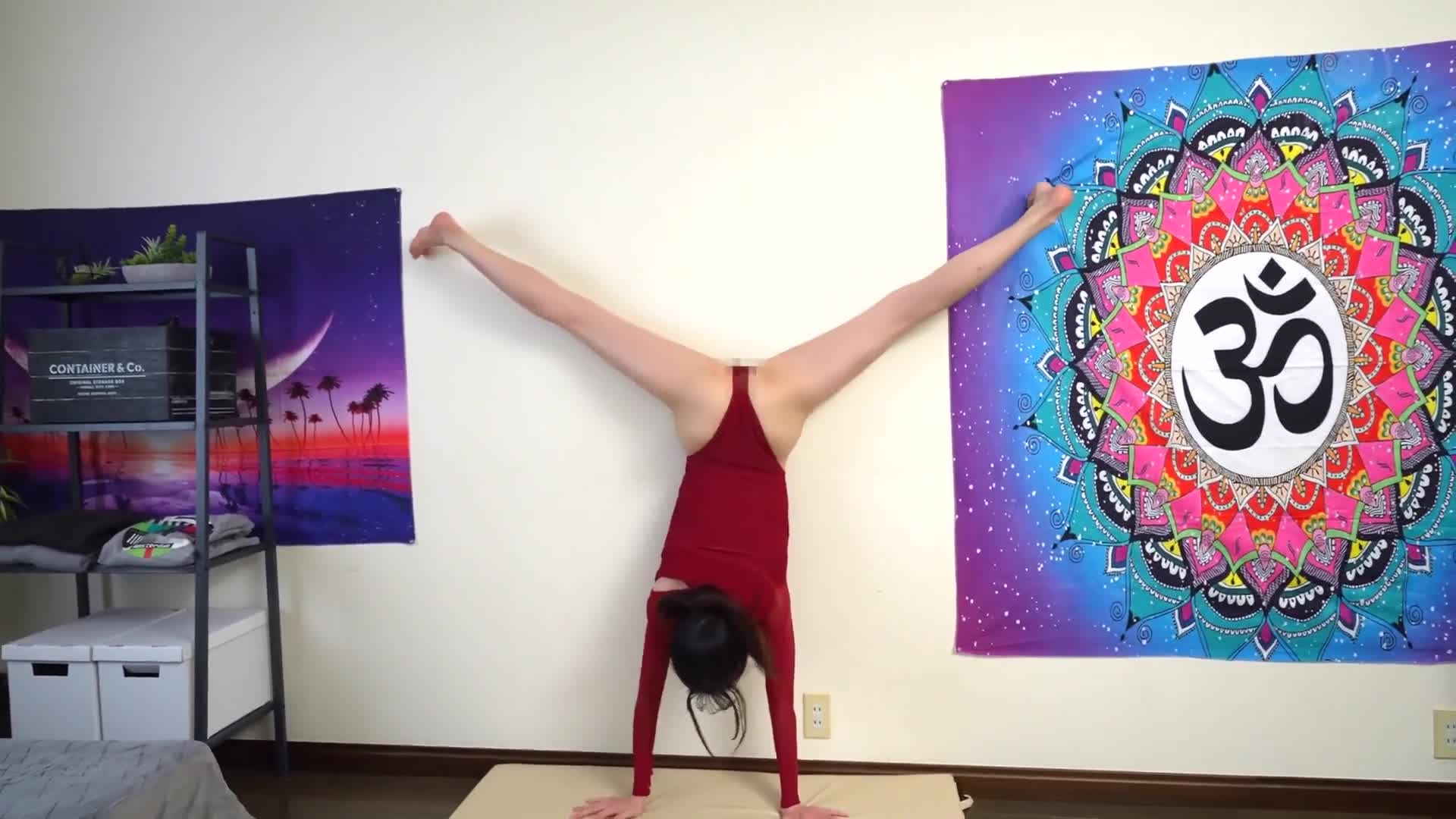 部活女子姪子在体操时无法忍受屁股，被叔叔大鸡巴开发肛门，爱上软体肛交到朝射高潮，所以肛门内射不断。 - AV大平台-中文字幕,成人影片,AV,国产,线上看
