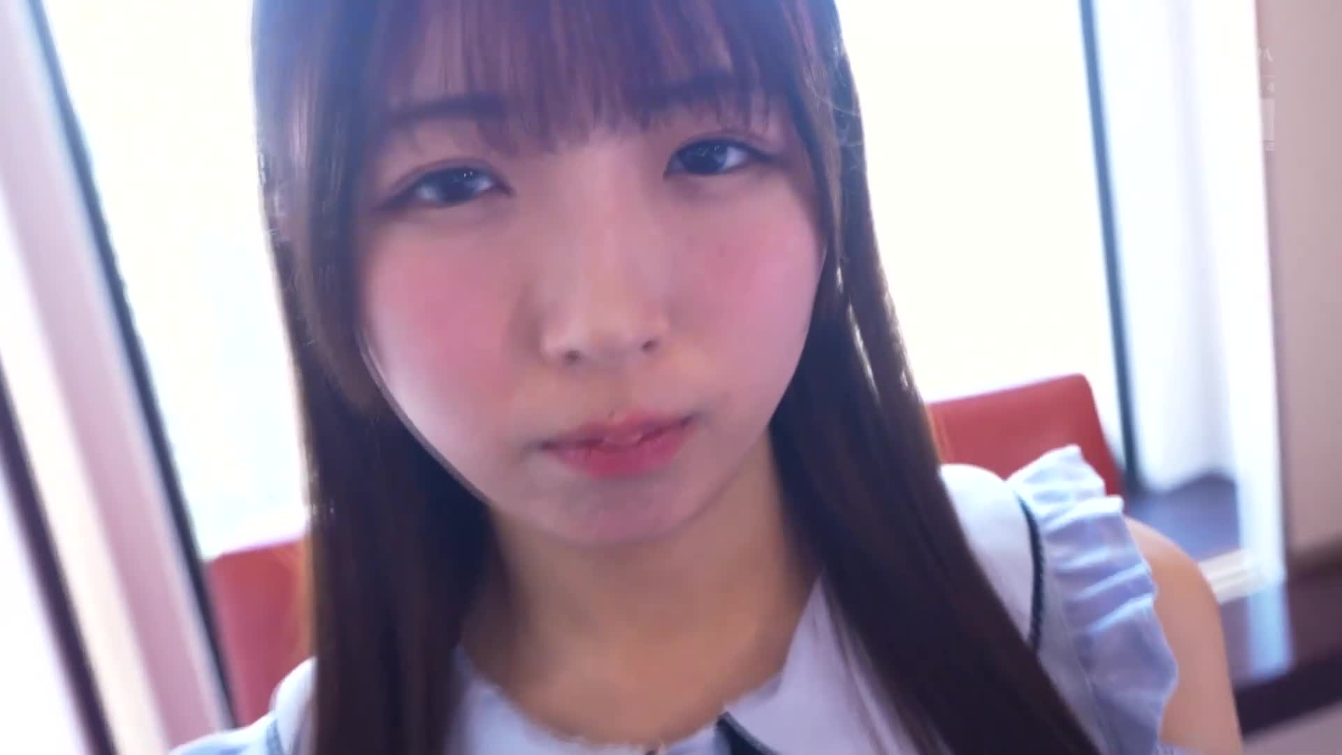 在某有名偶像团体的演唱会现场发现的新人专属原石美少女。这位（20岁）的超敏感宅女，独自一人生活，并且进行了AV出道。辻野由依 - AV大平台-中文字幕,成人影片,AV,国产,线上看