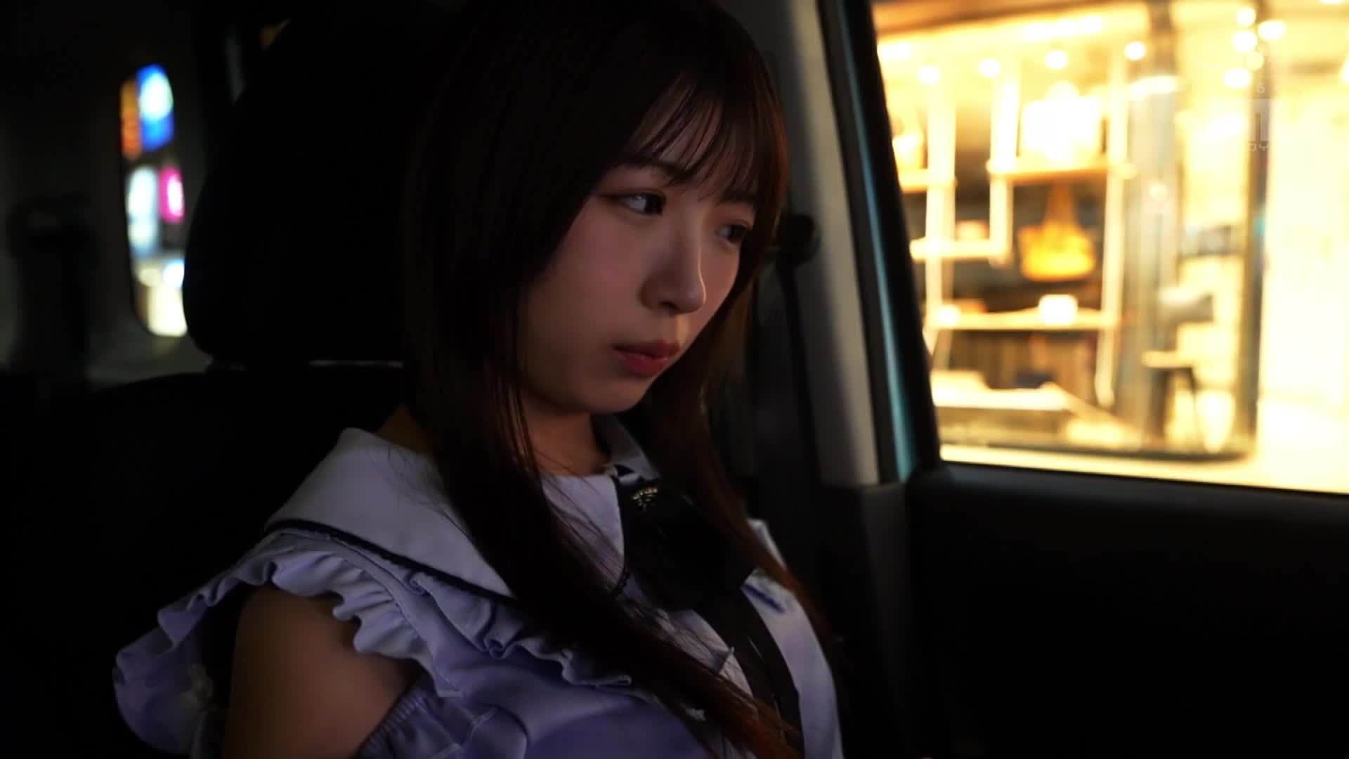 在某有名偶像团体的演唱会现场发现的新人专属原石美少女。这位（20岁）的超敏感宅女，独自一人生活，并且进行了AV出道。辻野由依 - AV大平台-中文字幕,成人影片,AV,国产,线上看