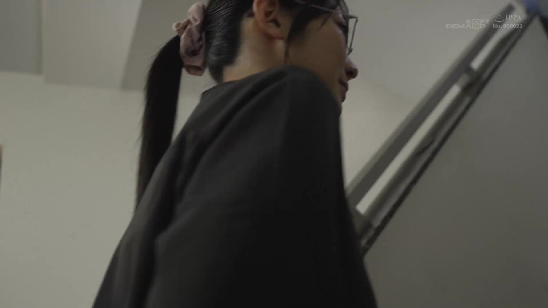 偷偷溜出办公室猛射的秘书，大屌，玩具自慰，油浸，3P，总务部，秘书科，守屋吉野 - AV大平台-中文字幕,成人影片,AV,国产,线上看