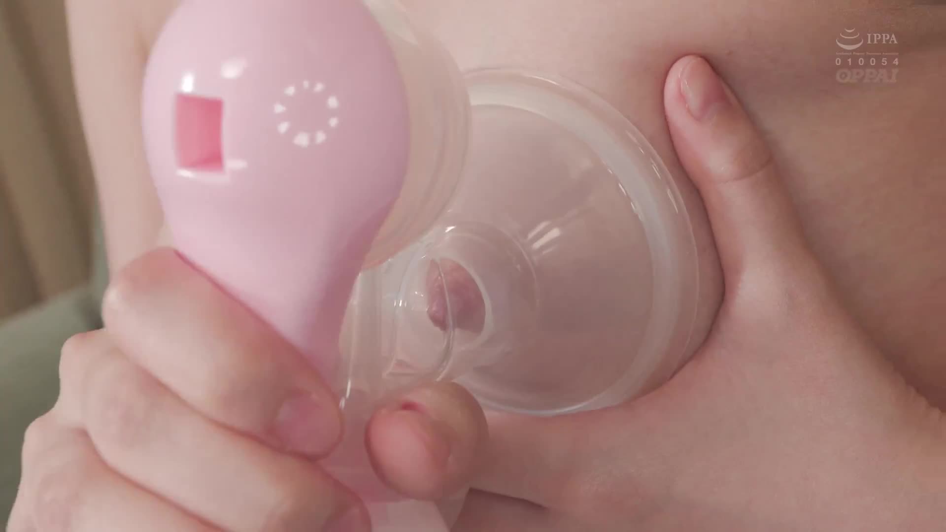 She is a defenseless temptation in breastfeeding after her sister gives birth to her hometown! She gets drowned in titjob and incest creampie with a troubling dick... Yukishiro Miho - AV大平台-Chinese Subtitles, Adult Films, AV, China, Online Streaming