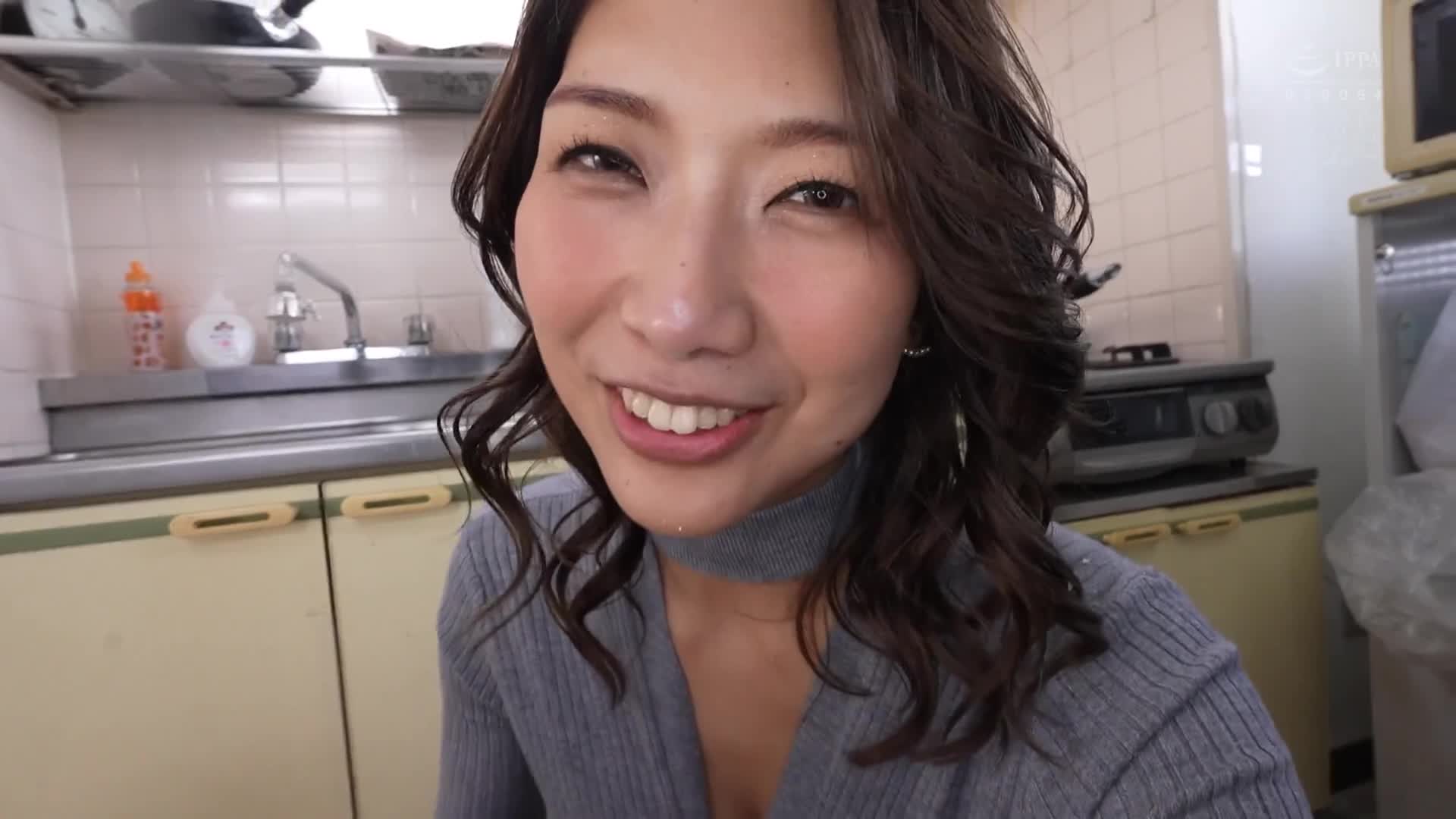 We will send the former legendary queen of the Namba SM Club to the M-Man&#039;s family! She pulls out Tokyo masochist semen with her super-class nymphomaniac techniques and whispers in Kansai dialect! Hanamiya Kyoko - AV大平台-Chinese Subtitles, Adult Films, AV, China, Online Streaming