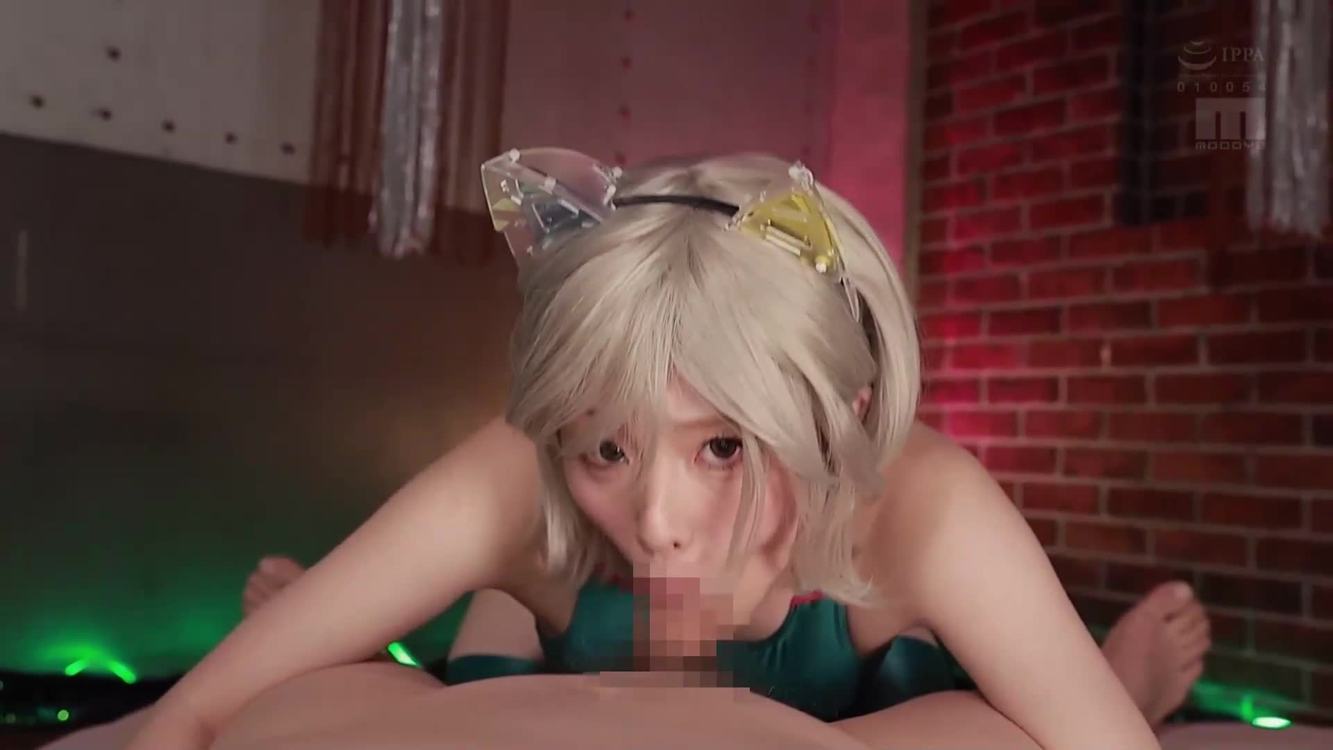 一位让粉丝们心动不已的性感Coser，正渴望镜头外的性爱！月云夜的超极致中出群交派对 月云夜 - AV大平台-中文字幕,成人影片,AV,国产,线上看