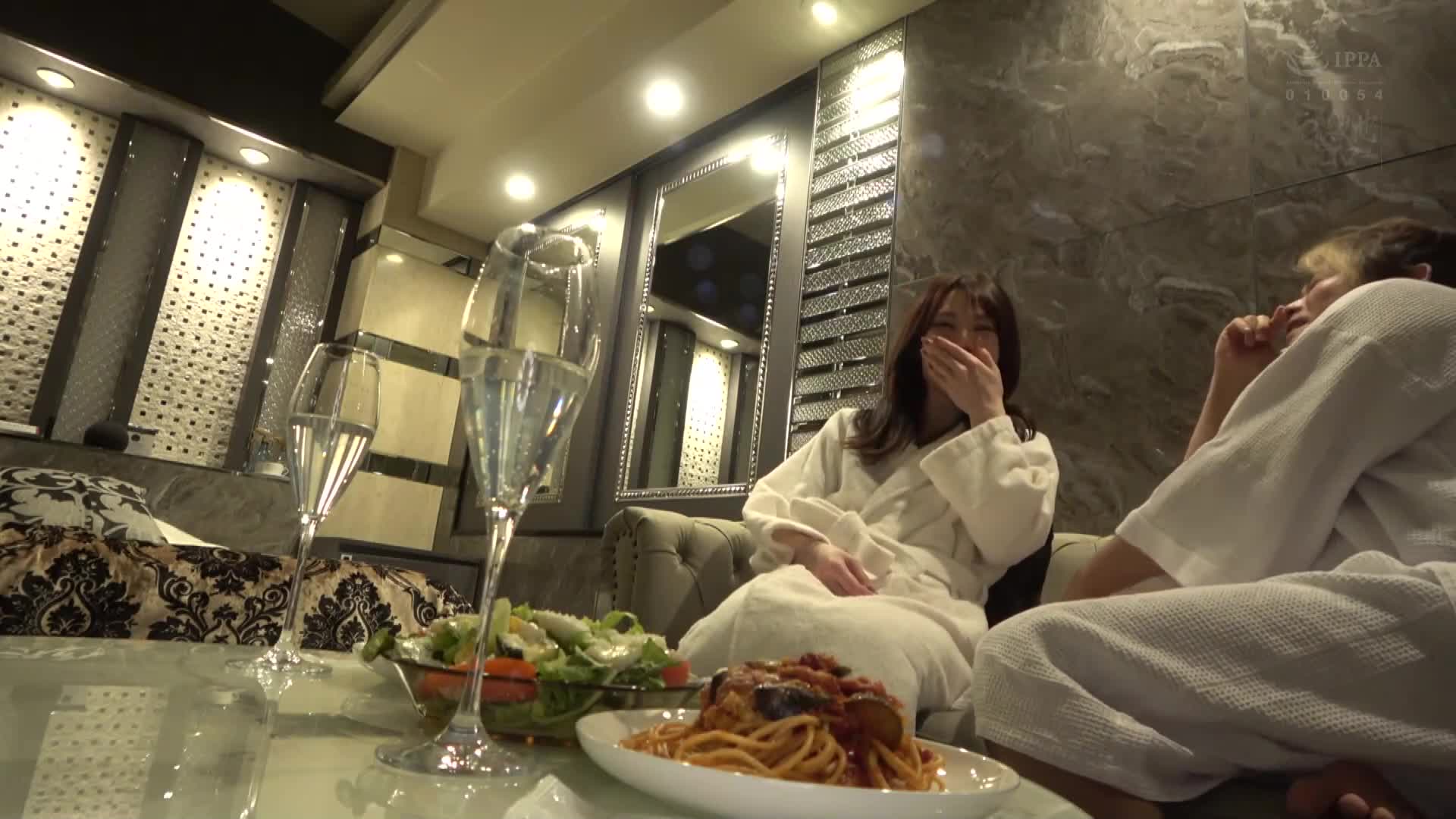 From check-in until morning comes, she&#039;s having sex in a love hotel and cumming all over ALL REC SEX [No script &amp; no staff] Aiba Misako - AV大平台-Chinese Subtitles, Adult Films, AV, China, Online Streaming