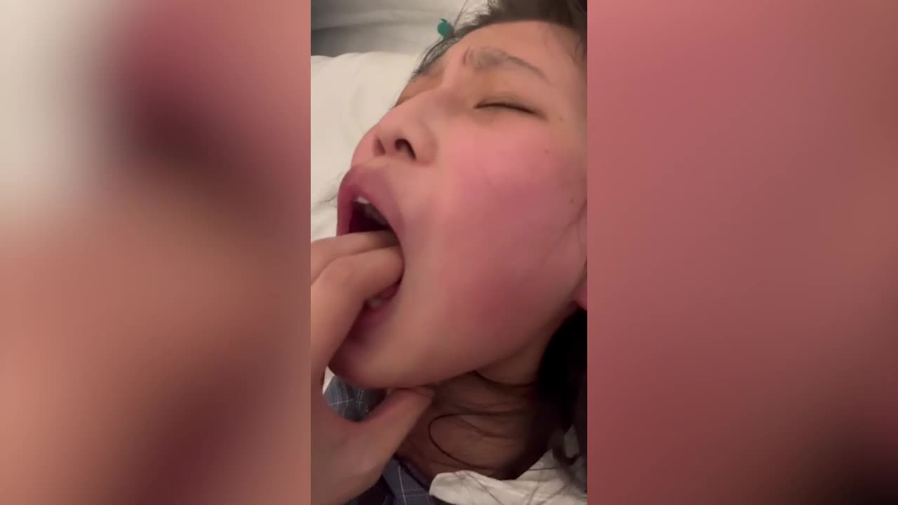 颜值嫩妹【采花小盗(caihuaxiaothief)】被主人圈养的小母狗-4 - AV大平台-中文字幕,成人影片,AV,国产,线上看