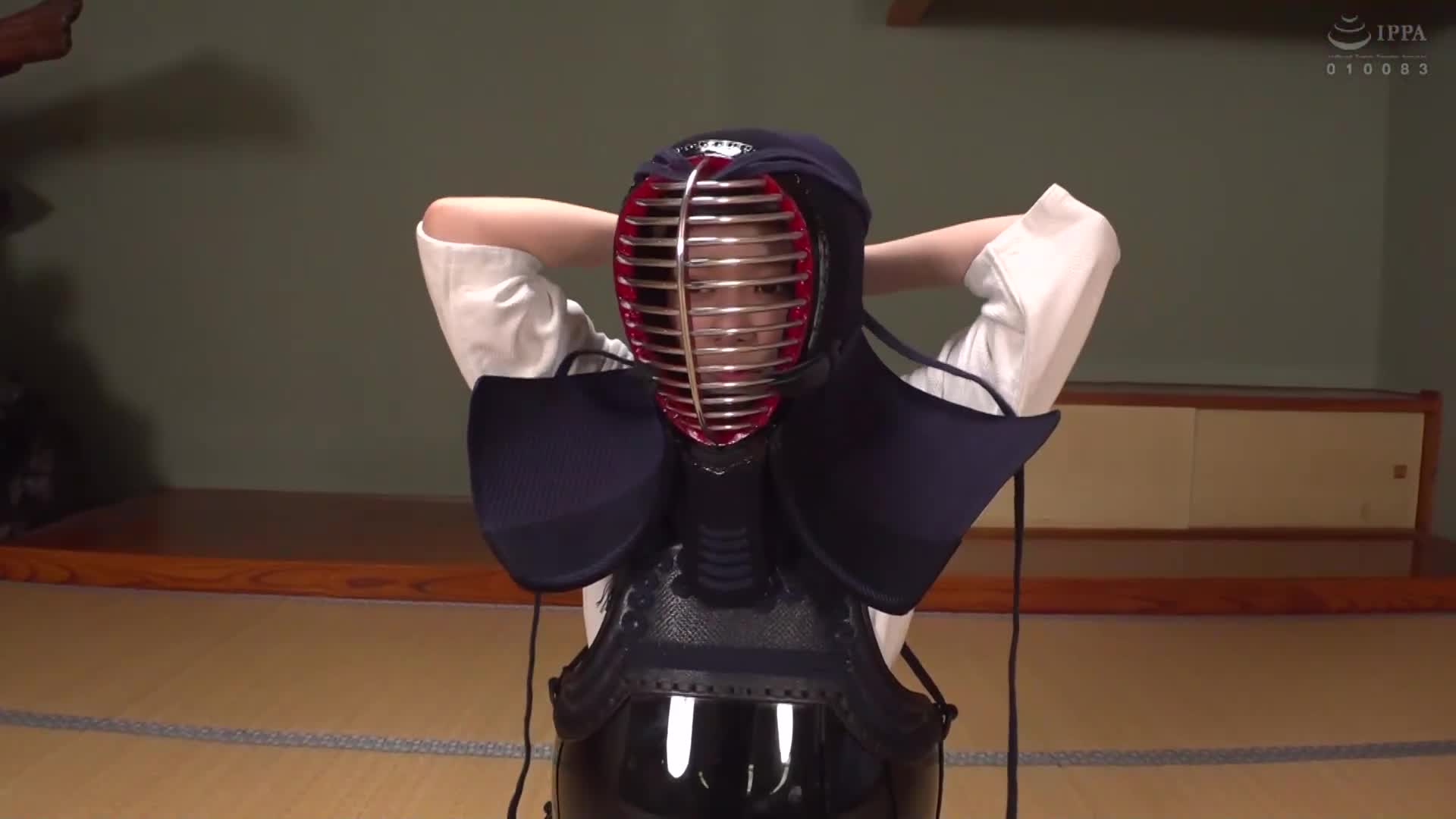 一般男女监控AV 格斗技女大生对抗性骚扰强奸魔［柔道/少林寺拳法/剑道］赢了就有100万日圆！输了就立刻肏穴中出！面对无规则的性骚扰攻击！火爆激烈的三番真剑对决！ - AV大平台-中文字幕,成人影片,AV,国产,线上看