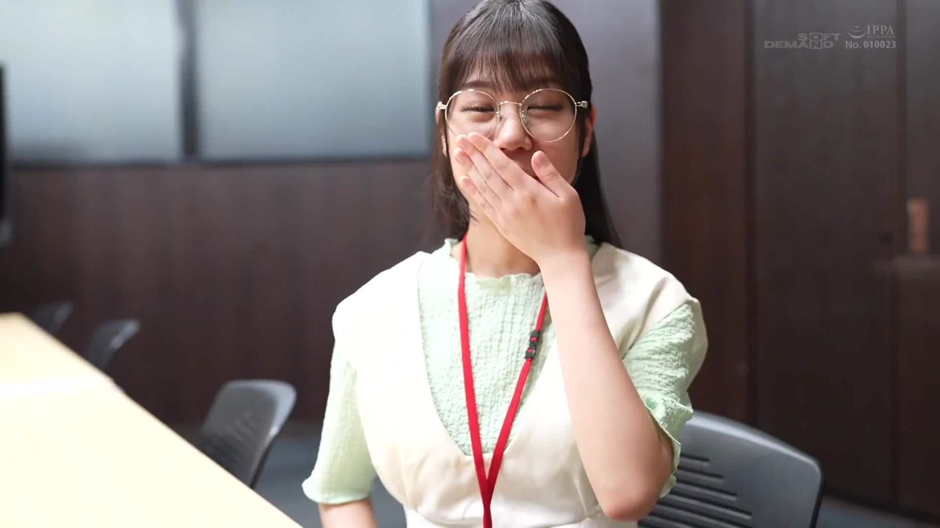 公司裡只有一個人沒穿衣服！以身體學習裸體的尊重 SOD女員工 全裸業務 一塊毛巾進男浴室試試嗎？任務測試篇 公開露出＆與平時一起工作的同事（偶爾男優）取精5人報告 - AV大平台 - 中文字幕，成人影片，AV，國產，線上看