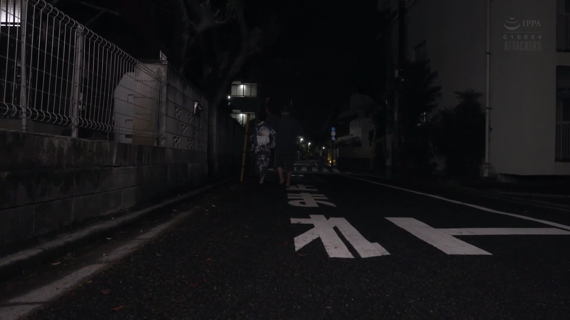 我被一位愛得無法拒絕的美女疼愛、呵護、舔弄，被不停地折磨到滿身大汗，直到變得一團糟的夏天。竹內有紀 - AV大平台 - 中文字幕，成人影片，AV，國產，線上看