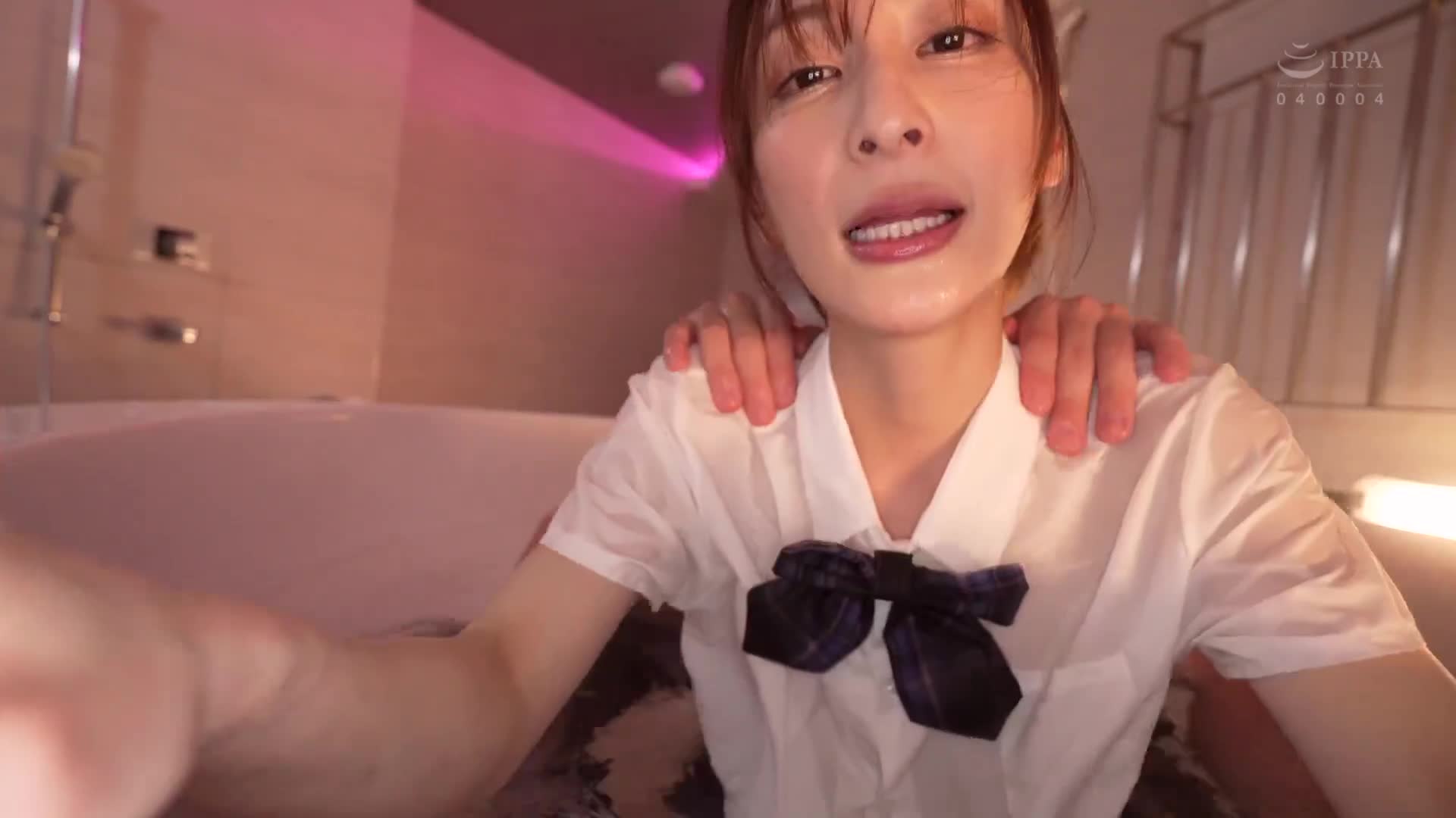 不穿胸罩露出乳頭！淫亂美熟女羞恥玩弄約會 足立友梨 - AV大平台 - 中文字幕，成人影片，AV，國產，線上看