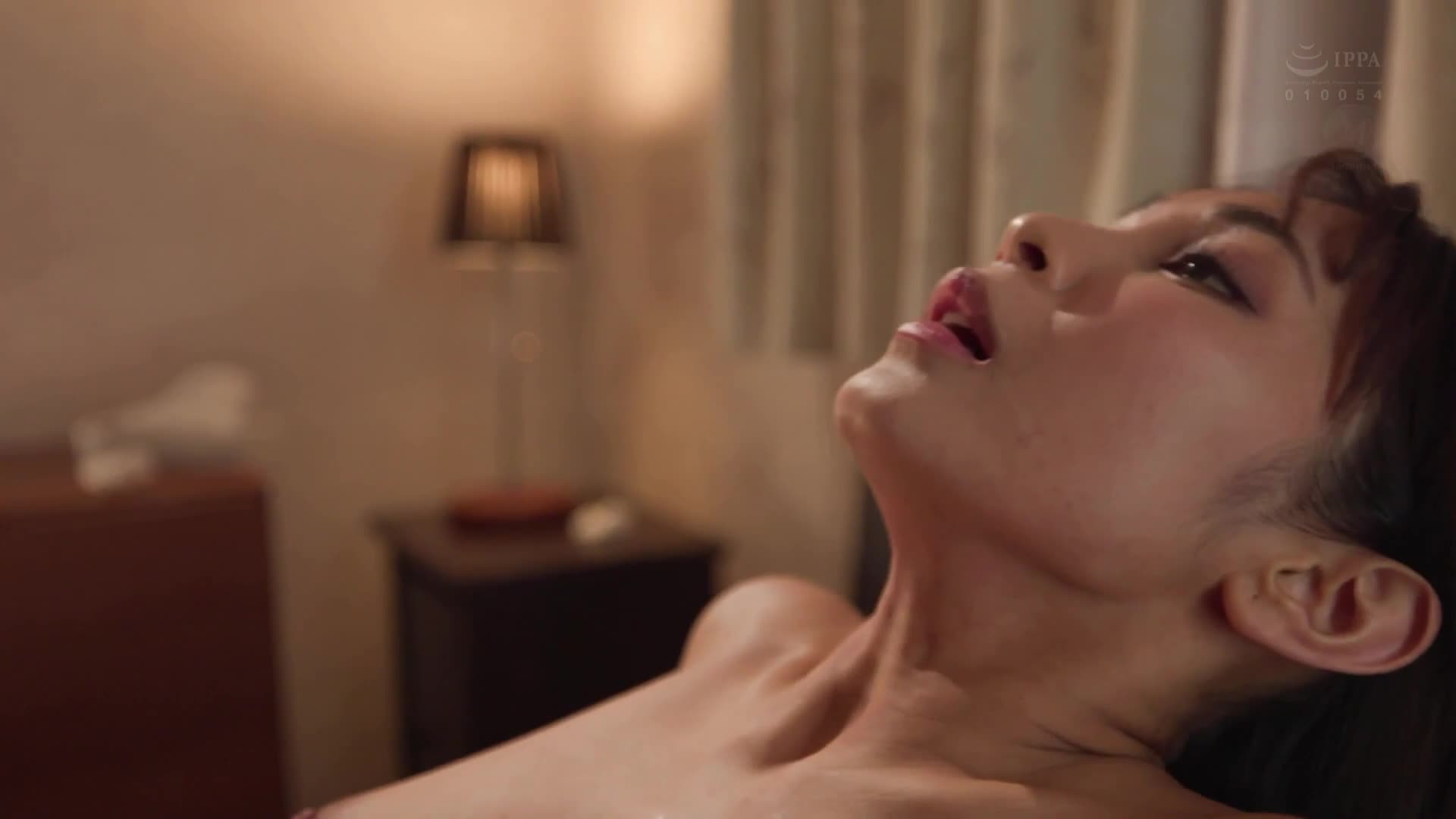 累積15萬次下載突破！！ 原作：密密地交換 淫蕩的夫妻交換顛覆了為懷孕而煩惱的平凡夫妻的日常生活！！ - AV大平台 - 中文字幕，成人影片，AV，國產，線上看