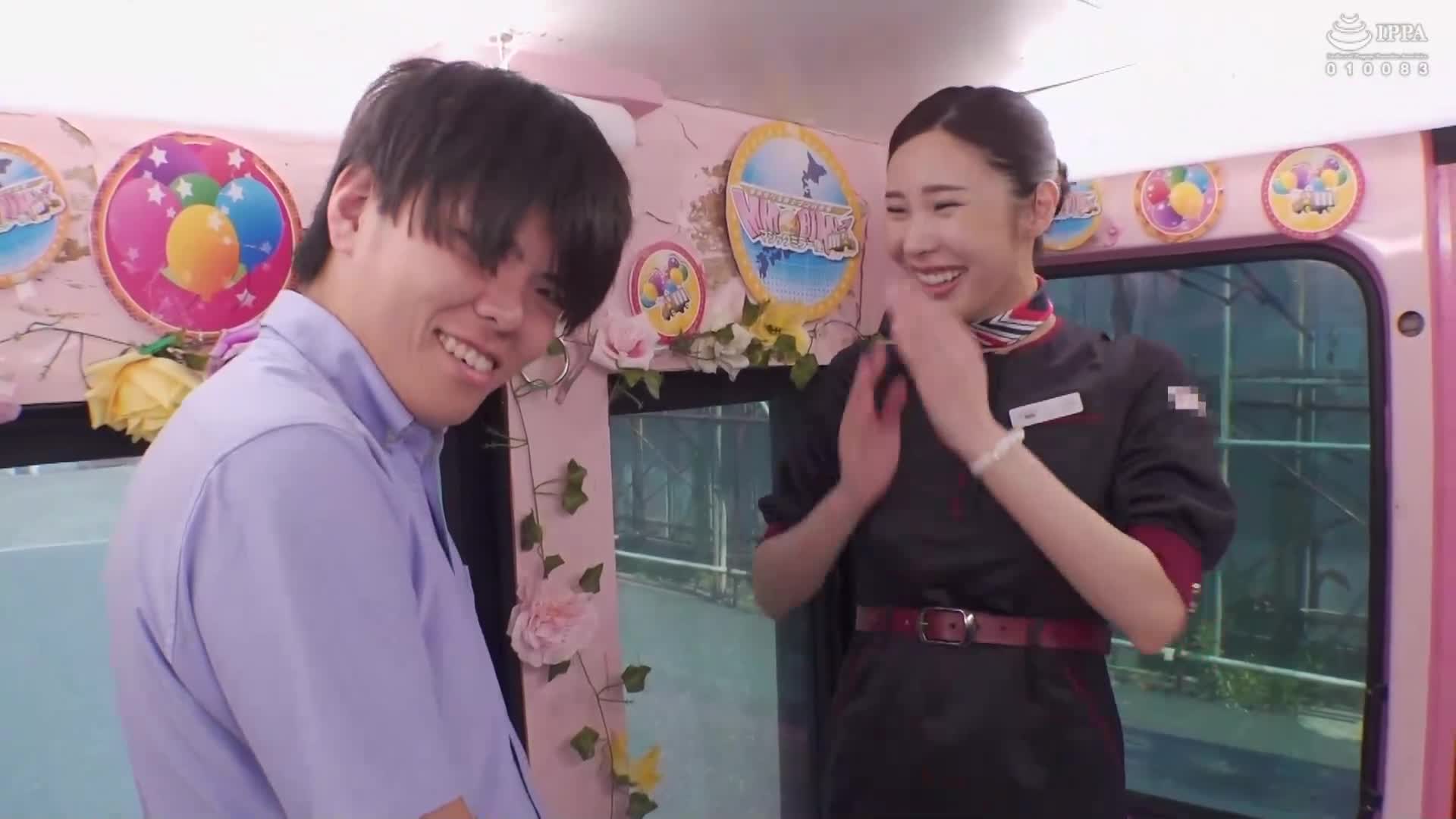 一般男女監控AV x 魔法鏡便合作企劃 黑絲襪美腿空中小姐不停刺激乳頭！魔蛛騎乘式處男處女血洗挑戰！敏感雙乳頭被摸弄/舔舐/吸吮，連續不斷射精中出性愛！共4對16發 - AV大平台 - 中文字幕，成人影片，AV，國產，線上看