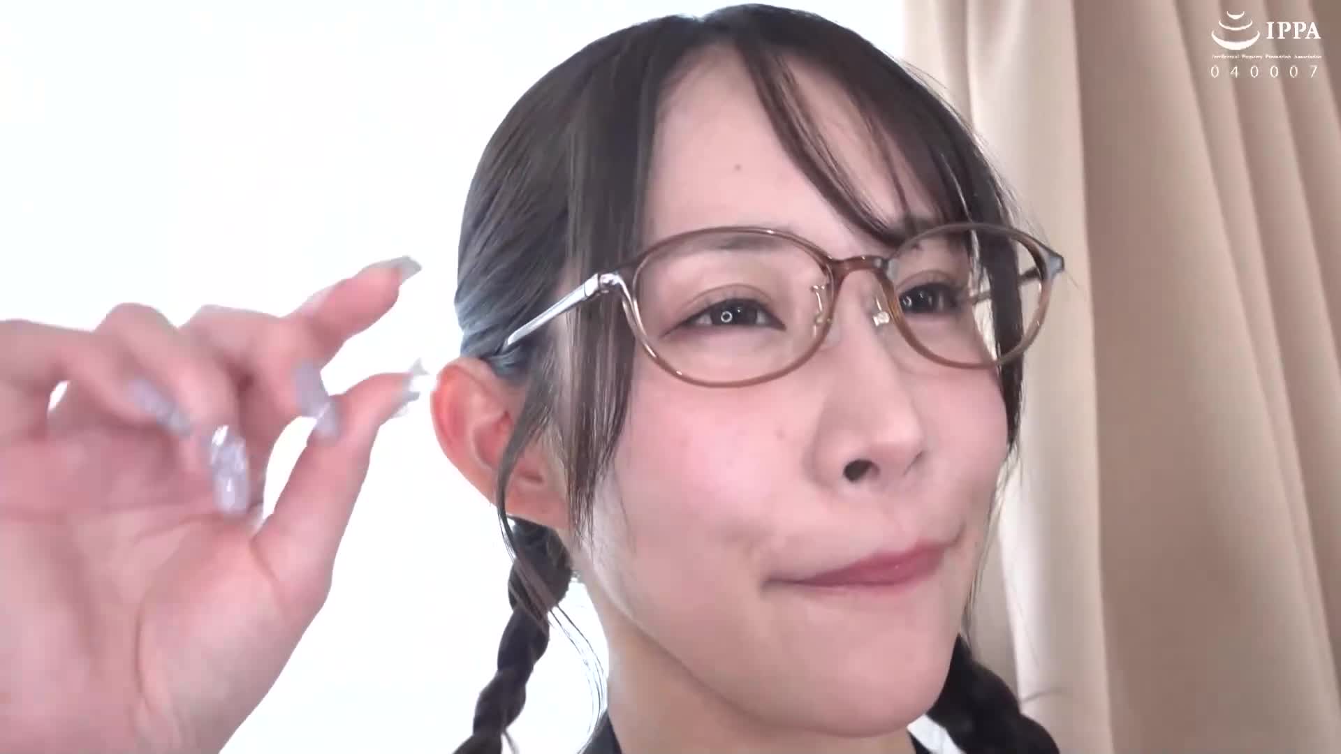 打工時的眼鏡女孩原來是暗藏巨乳的地味宅女，對我有好感，而且還是個色情女孩，夢幻胸部遊戲讓我魂飛魄散！Boin「二羽紗愛」盒子2 - AV大平台 - 中文字幕，成人影片，AV，國產，線上看