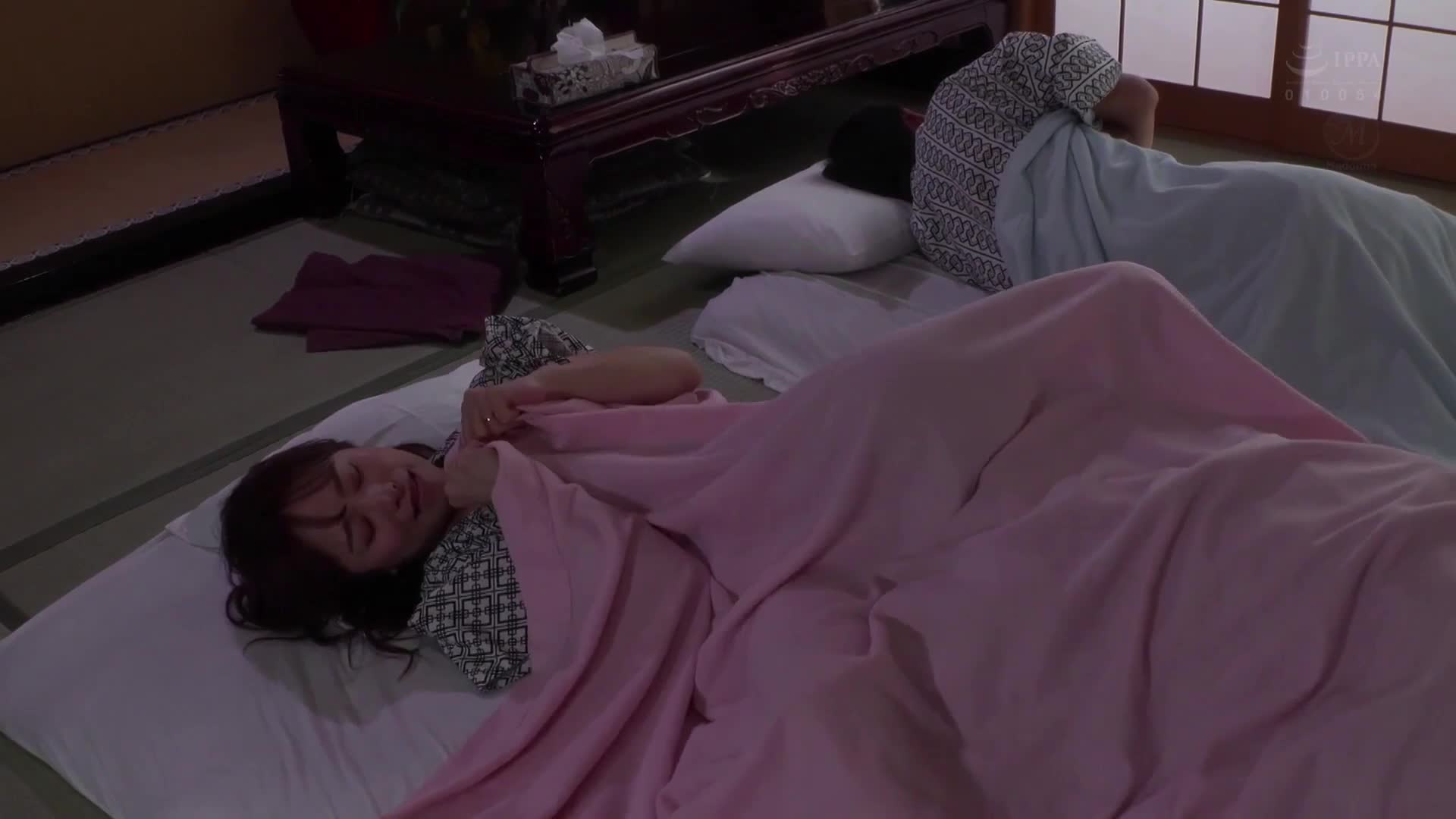 每晚與絕倫的叔母進行性愛，一起度過一天一夜的精液榨取之旅，被性覺醒的處男我... 忘記一切沉迷於連續內射交配。-白石茉莉奈 - AV大平台 - 中文字幕，成人影片，AV，國產，線上看