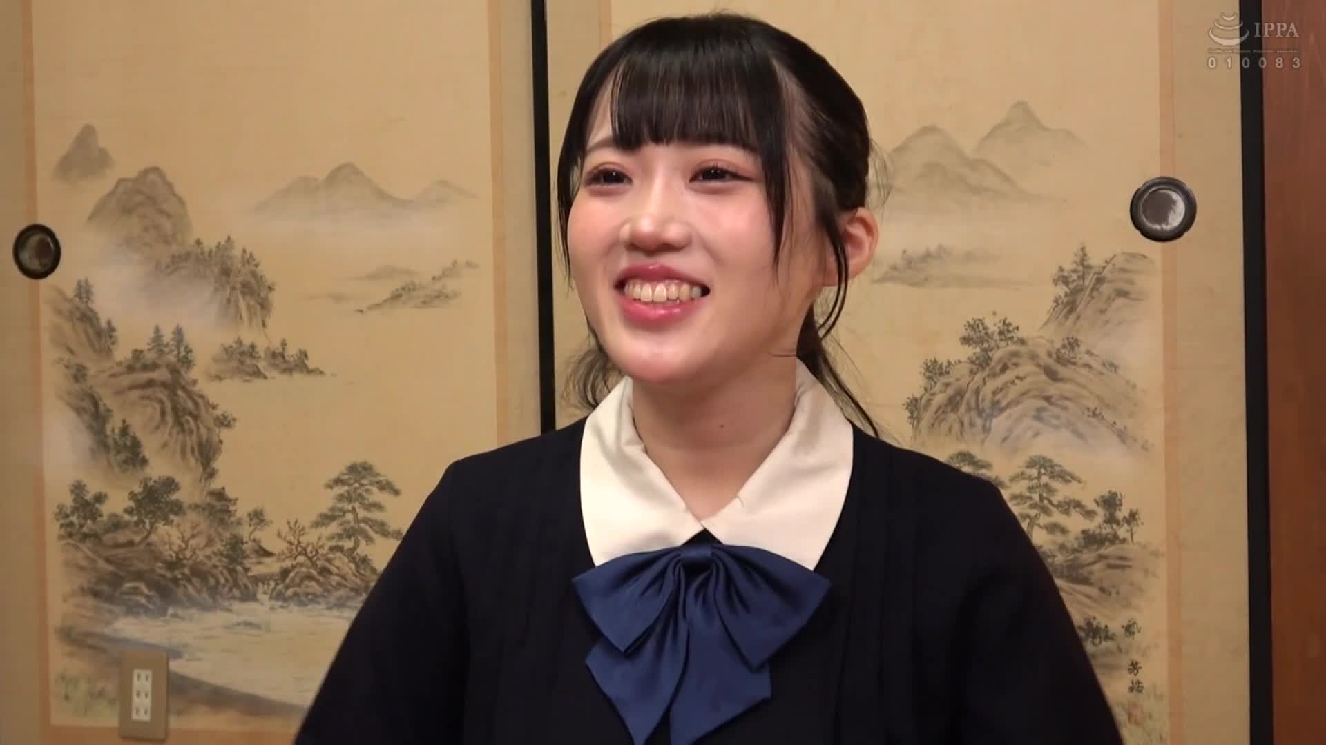 一般男女監控AV：修學旅行中的女子高中生！只穿一條毛巾在男湯裡幫同學男生洗下體？2 同班同學們的勃起陽物環繞在周圍，害羞地撫摸與吮吸，不停地吸取精液！在激烈任務中，陰道激動不已，持續小孩… - AV大平台 - 中文字幕，成人影片，AV，國產，線上看