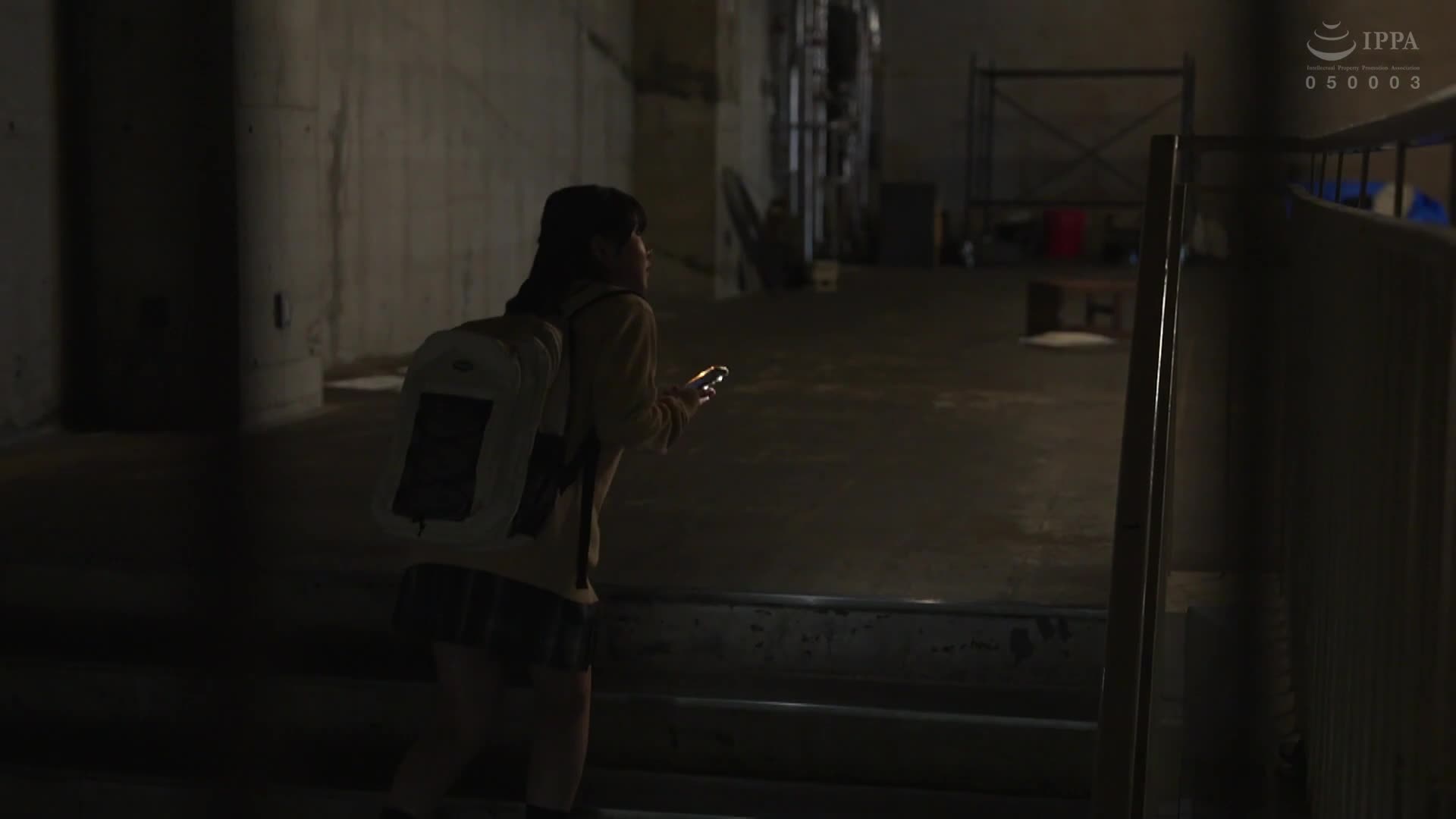 荒廢的建築中來挑戰的愚蠢少年，卻遭到藏匿其中的流浪者們襲擊！？長期未觸摸女性身體，極度飢渴的狂暴流浪漢們湧向年輕嫩皮膚！！任意享用！！不可避免的內射強姦全15次！！ - AV大平台 - 中文字幕，成人影片，AV，國產，線上看