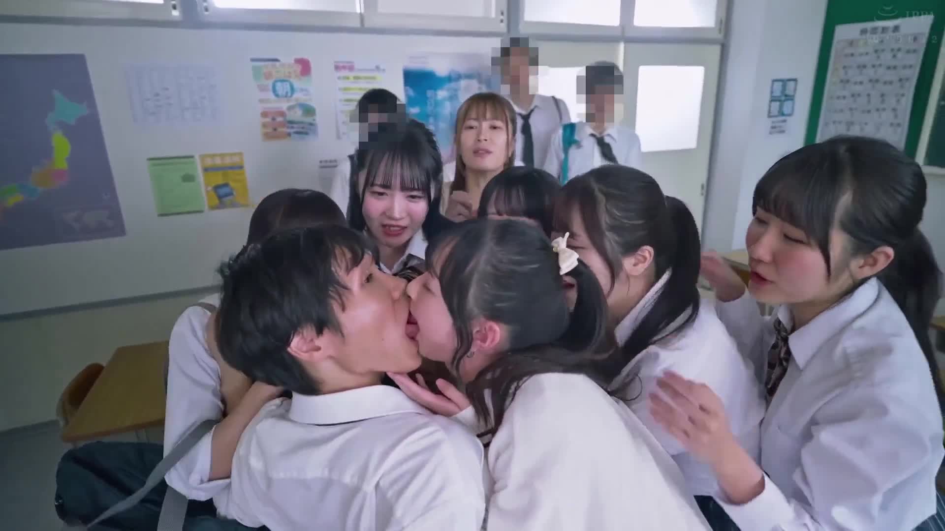 處男校生的我升級事件！幸運的後宮亂交！突然我的視線出現「等級0」！看到女生的短裙露底「等級1」！也許性經驗會升級等級？等級不斷上升... - AV大平台 - 中文字幕，成人影片，AV，國產，線上看