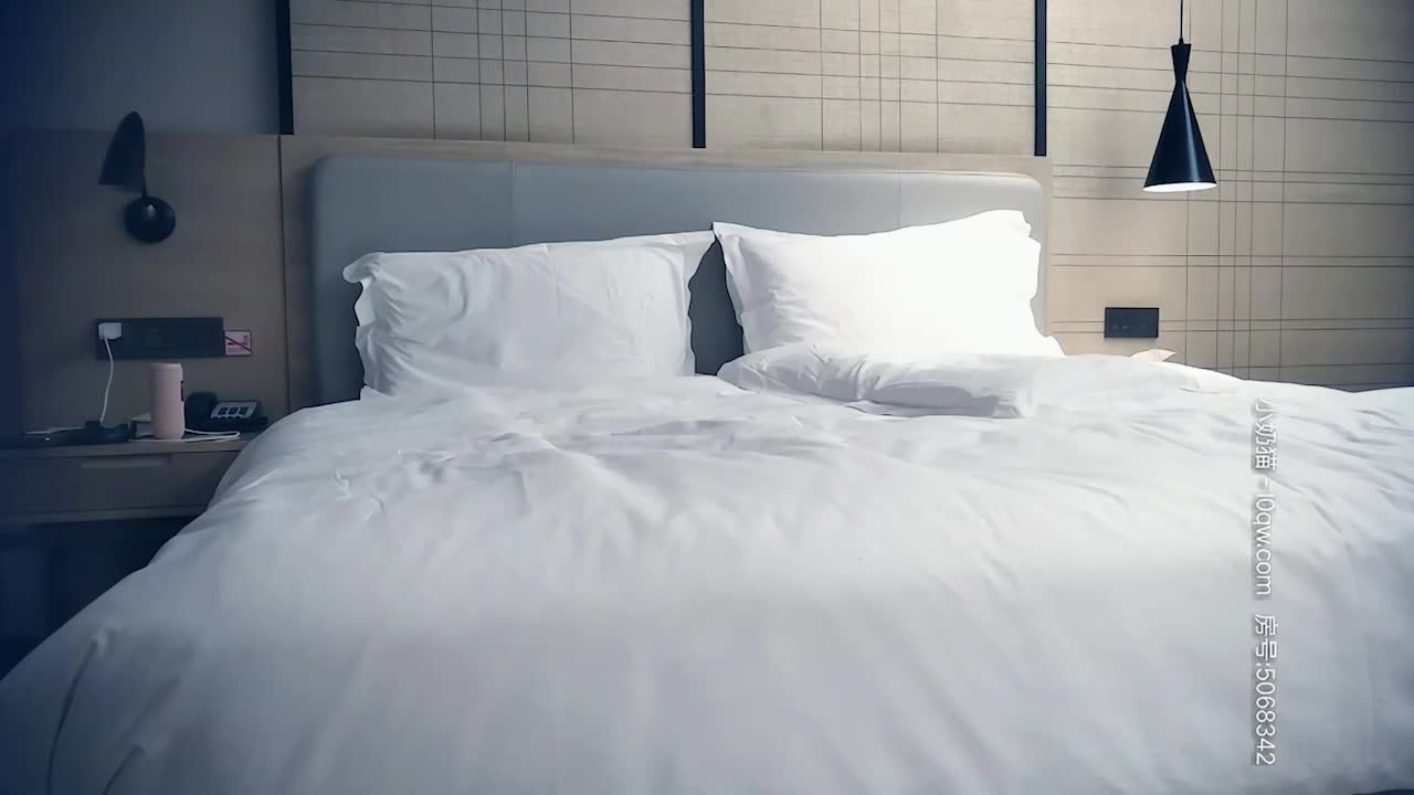 高端週邊4500網約週邊模特，極品女神，魔鬼身材溫柔體貼，激情啪啪精彩一戰 - AV大平台 - 中文字幕，成人影片，AV，國產，線上看