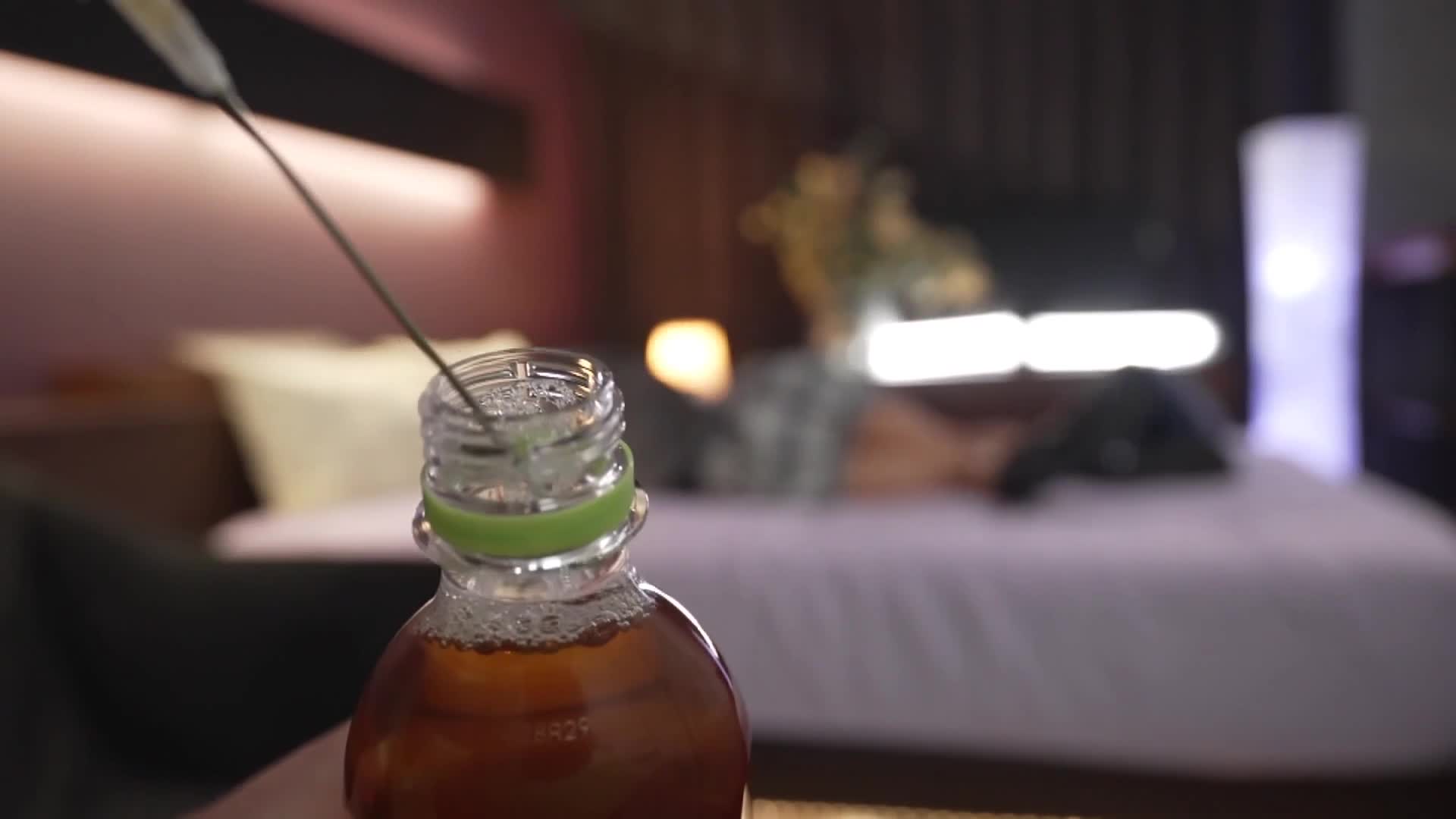 [AI解碼版]生意氣的P活美少女被捆綁強×制裁 狠心騙老人的壞孩子，給予生插懲罰！橘伊織 - AV大平台 - 中文字幕，成人影片，AV，國產，線上看