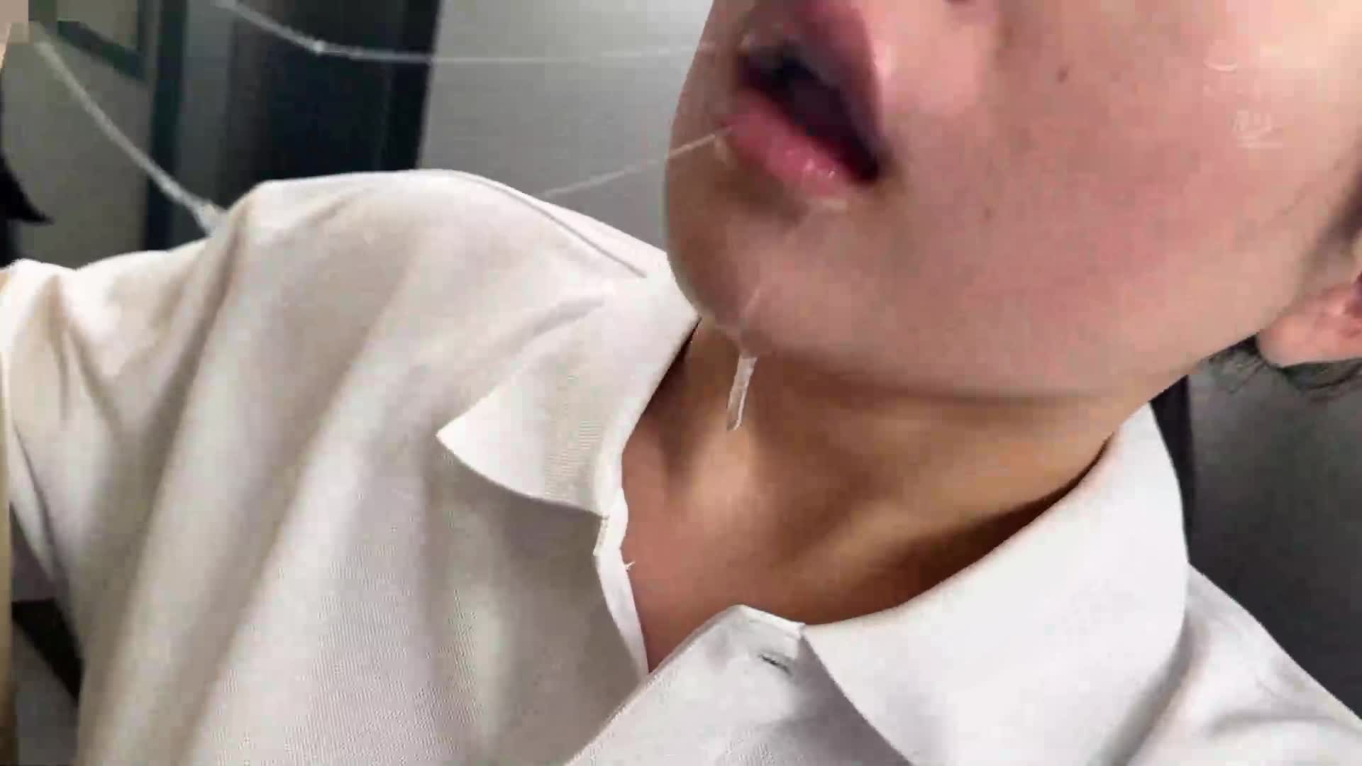 電車上經常看到的可愛女孩被騷擾跟蹤！電車痴漢！睡眠性侵！家庭襲擊！魔鬼行為盛宴 櫻庭萌奈 - AV大平台 - 中文字幕，成人影片，AV，國產，線上看