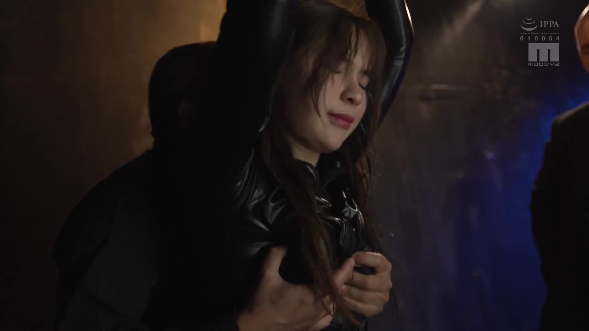 J罩杯搜查官蓮 ～豪雨之夜，在媚藥巢穴被捕獲、無限受孕中出影像～ 五條戀 - AV大平台 - 中文字幕，成人影片，AV，國產，線上看